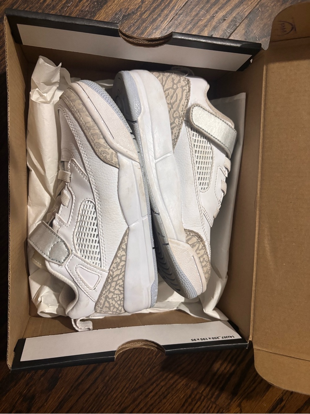 jordan spizike low youth boys